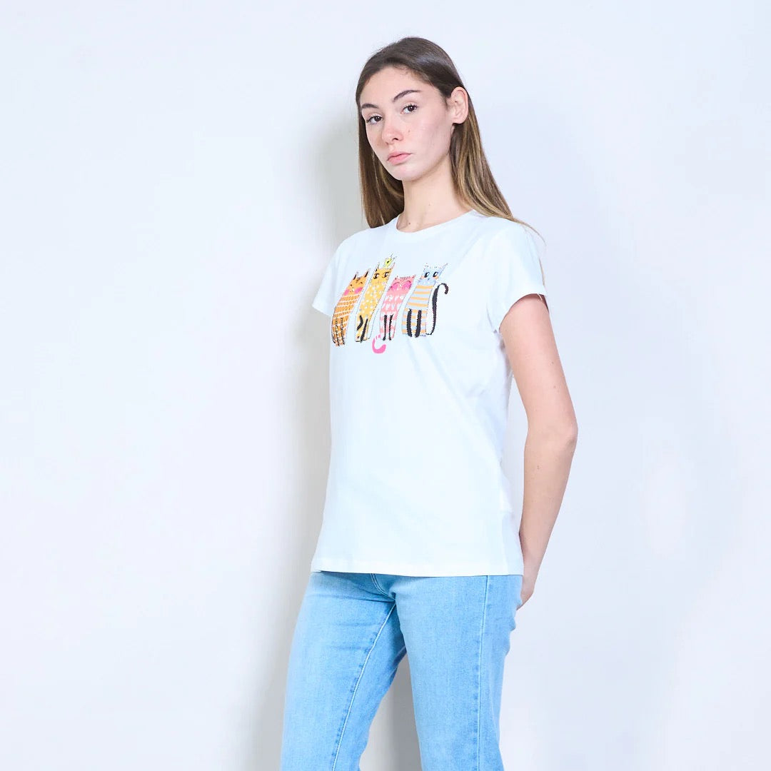 Mit Katzengrafiken bedrucktes Kurzarm-T-Shirt mit Strasssteinen