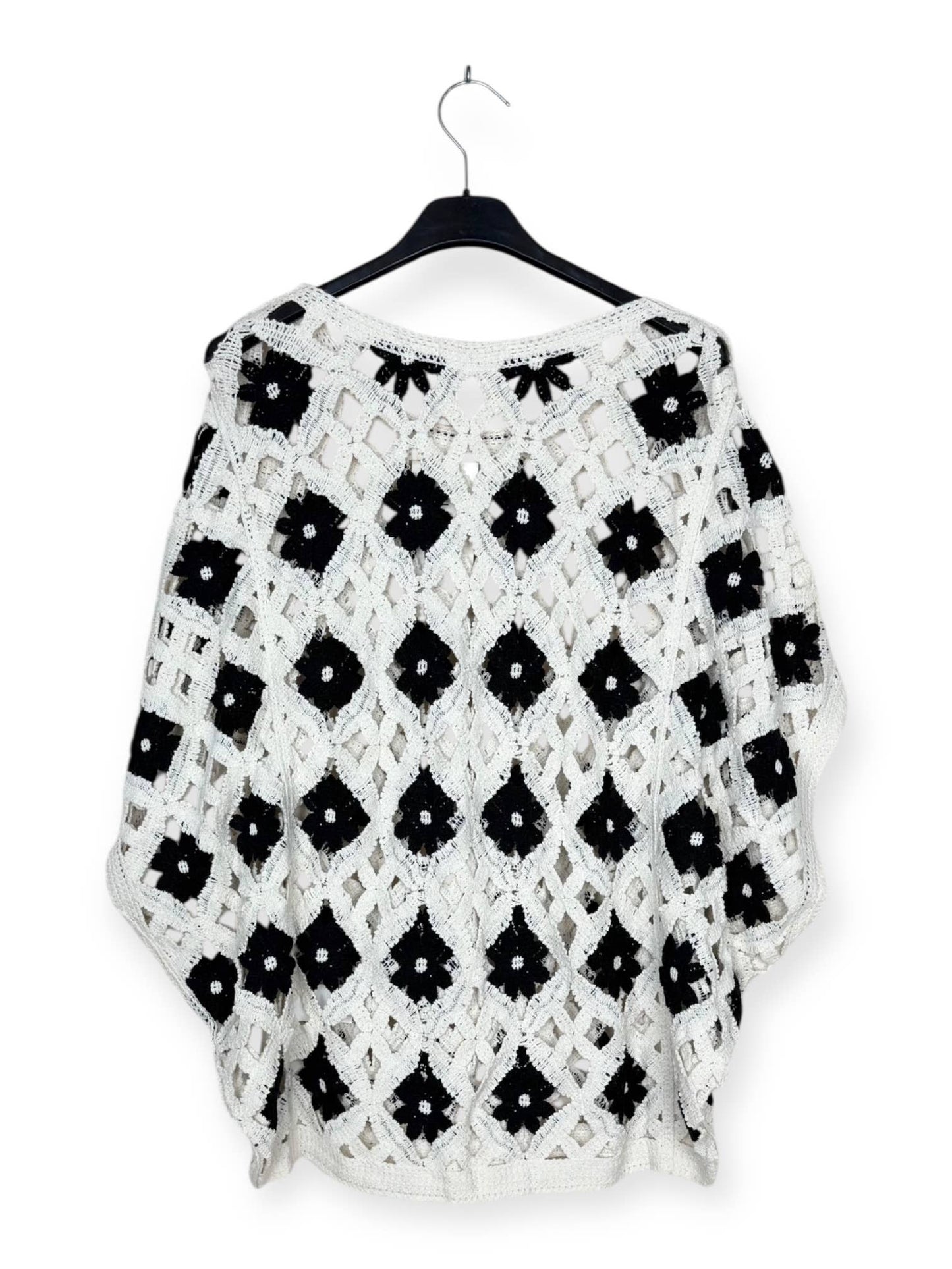 Durchbrochenes Top mit Blumenmuster