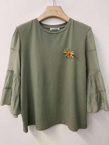 Kurzarm-T-Shirt mit Stickerei
