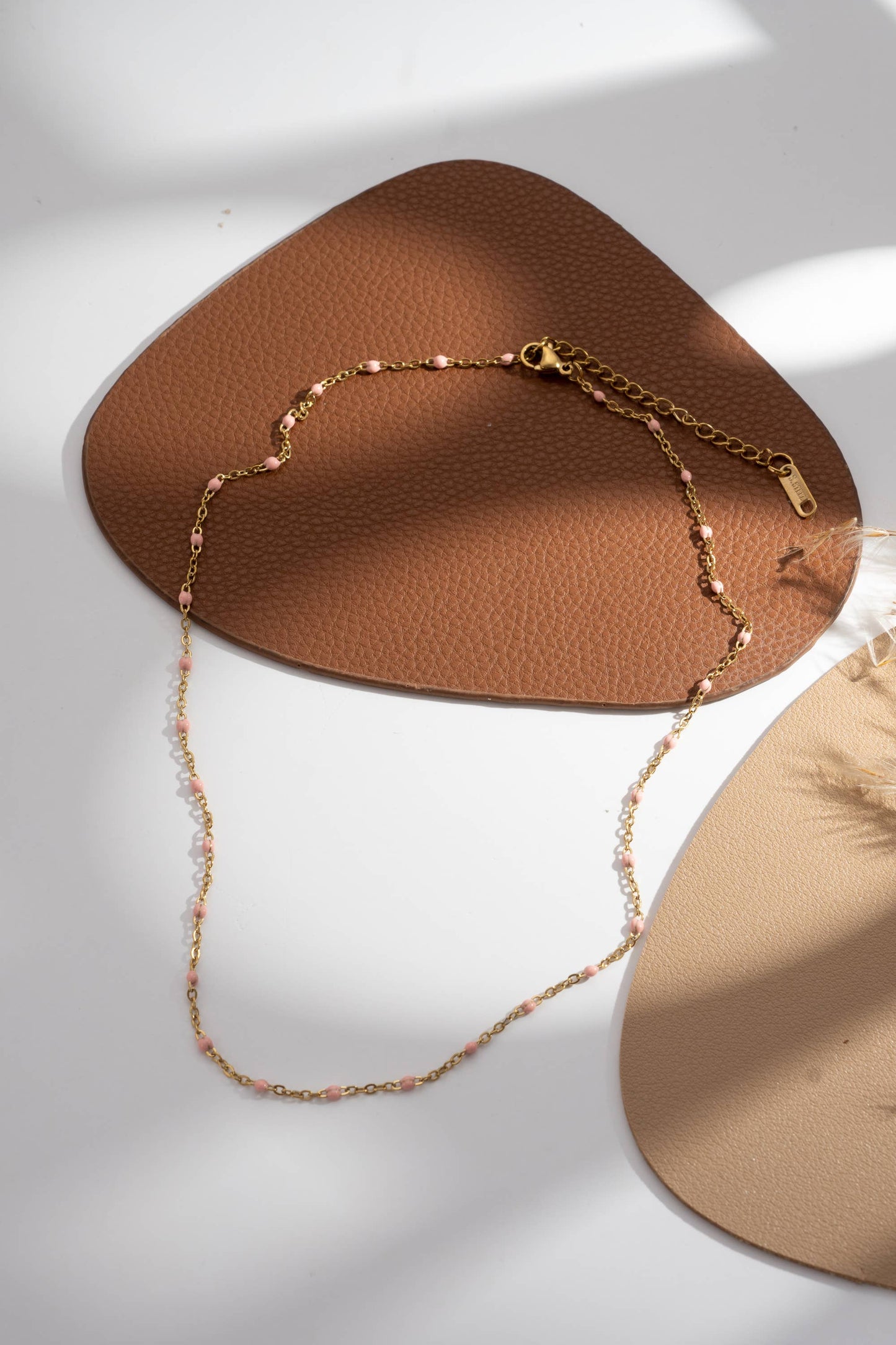 Halskette goldene Kette feine bunte Perlen zart elegant