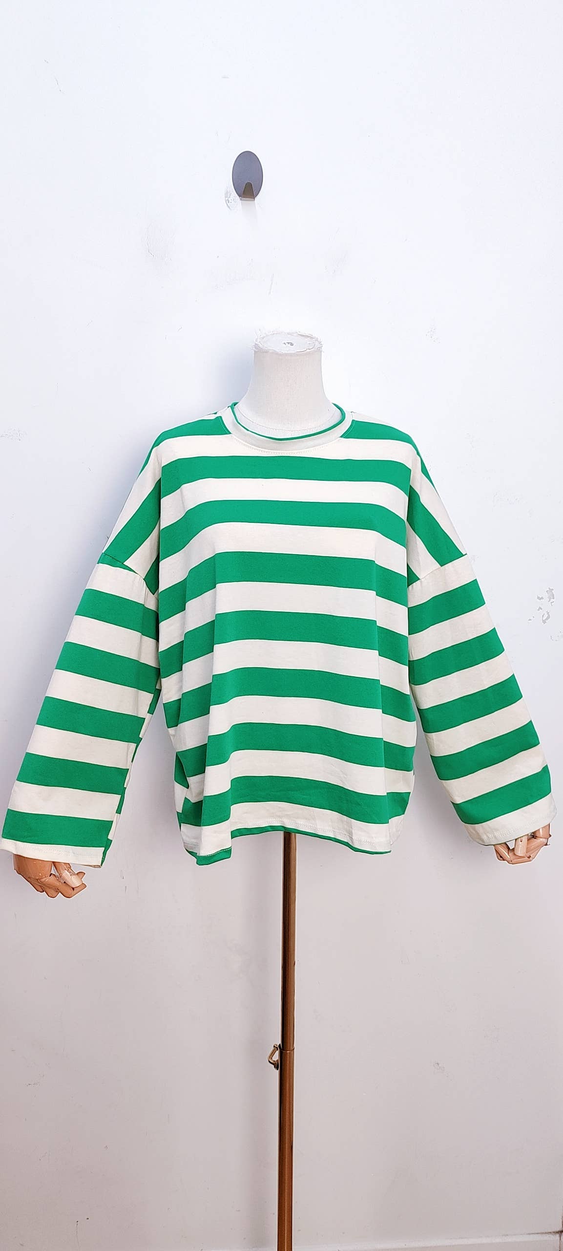 Oversize-gestreiftes Langarm-T-Shirt