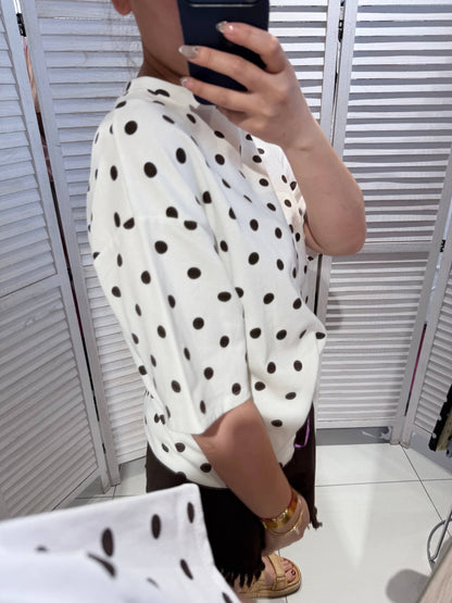 T‑Shirt mit Punkten