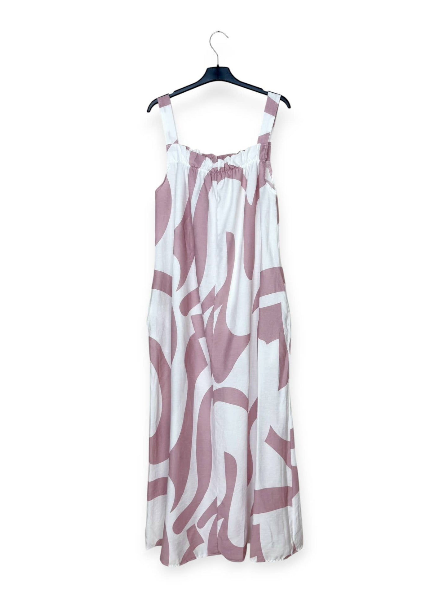 Langes Kleid mit abstrakten Mustern
