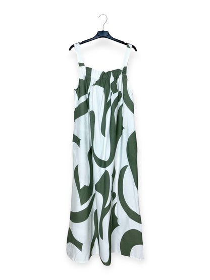 Langes Kleid mit abstrakten Mustern