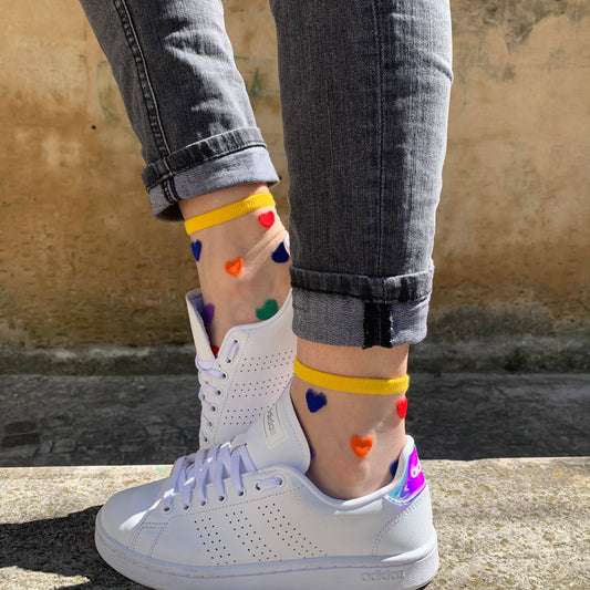 Tutu - transparente Socken mit bunten Herzen