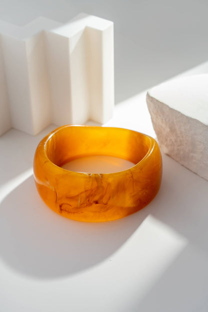 Breite Armbänder Braun Ecru Gold Trend