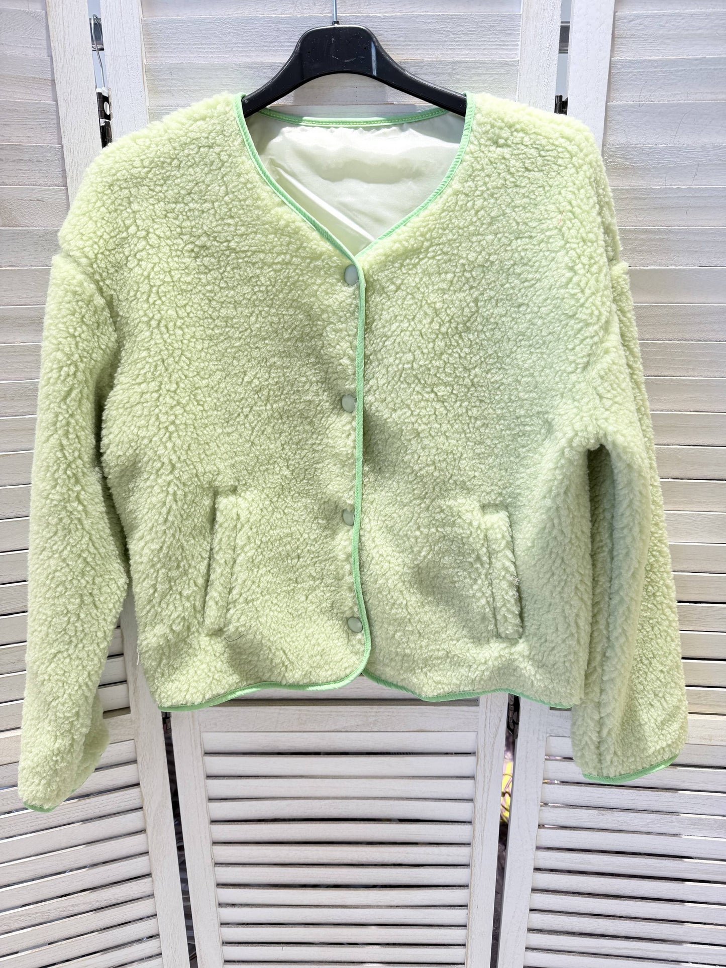 Plüschjacke Teddyjacke mit Schriftzug