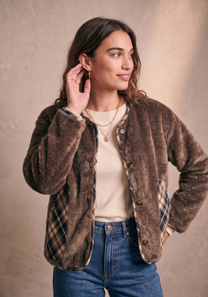 Wendbare Kunstpelzjacke, kariert, mit rundem Kragen