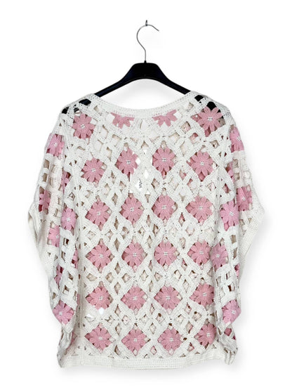 Durchbrochenes Top mit Blumenmuster