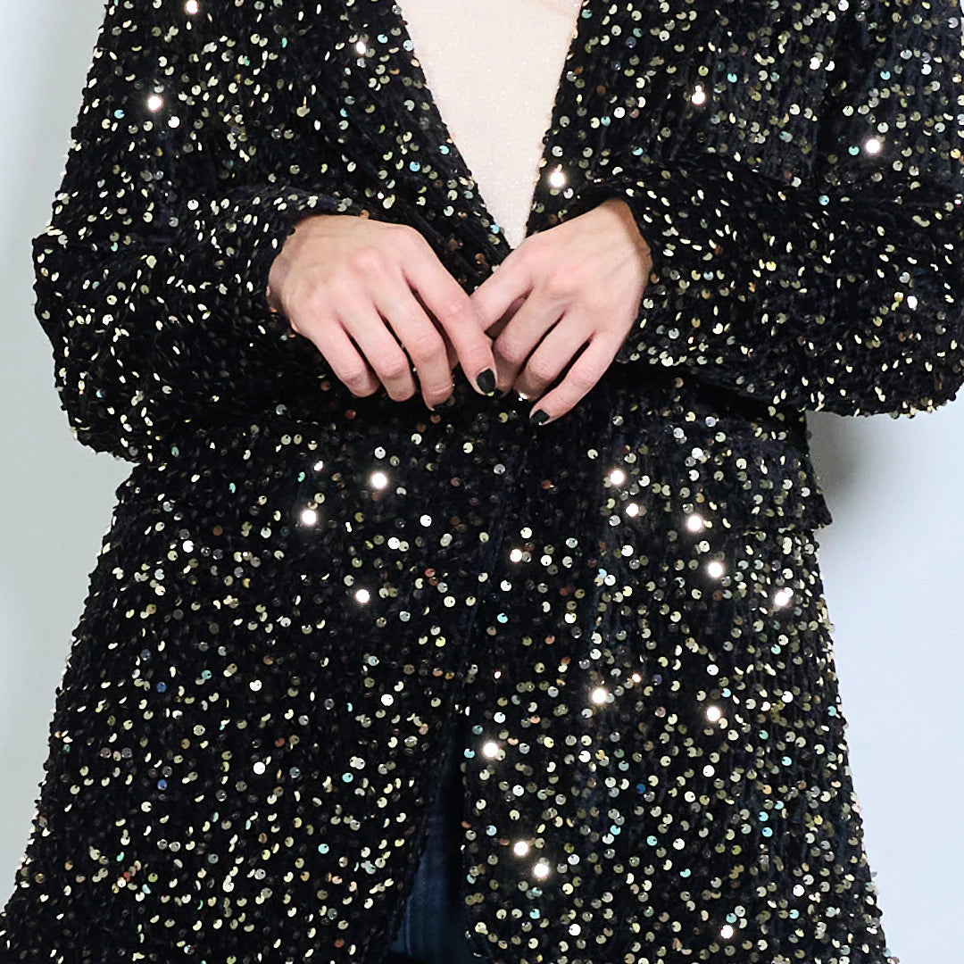 Maßgeschneiderter, mit Pailletten verzierter Blazer mit Reverskragen