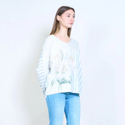 Gestreifter, floraler Lilien-Grafik-V-Ausschnitt-Leichtstrickpullover