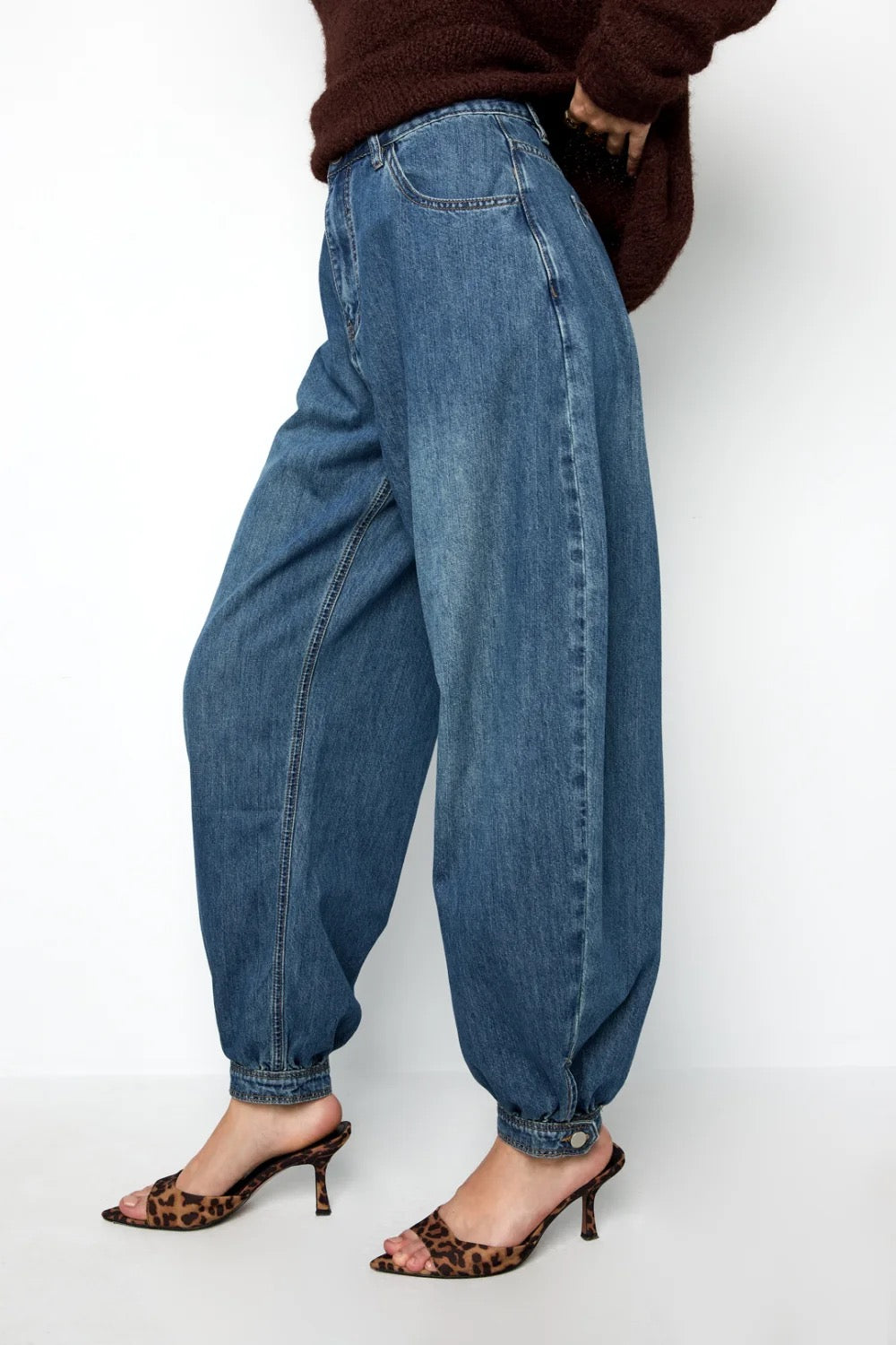Ballonjeans mit Knopfleiste