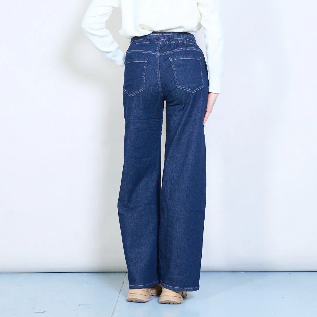 Hohe Taille, elastischer Bund, gerades Bein, entspannte Denim-Hose Jeans