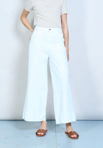 Weiße Denim-Hosen mit hoher Taille und weitem Bein