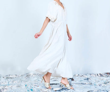 Sticked V-Ausschnitt Maxi Kleid