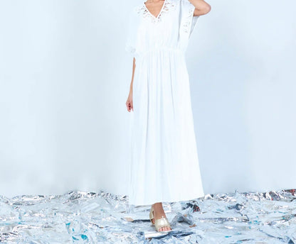 Sticked V-Ausschnitt Maxi Kleid