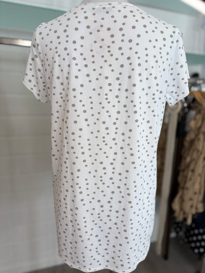 T-Shirt mit Punkten