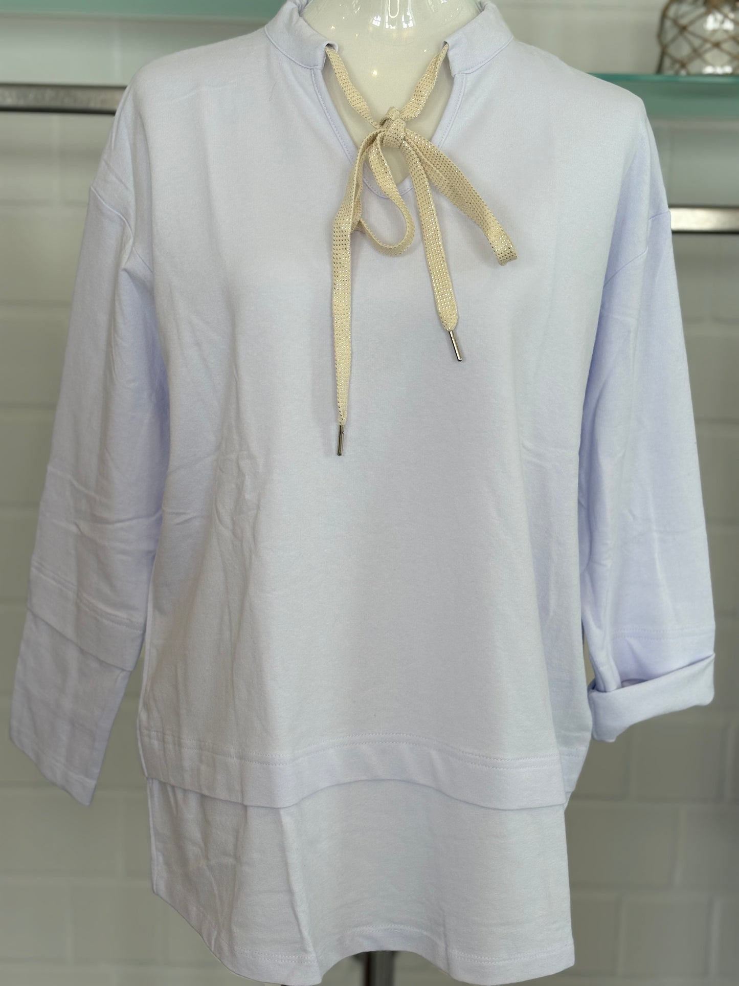 Sweatshirt Layer Look