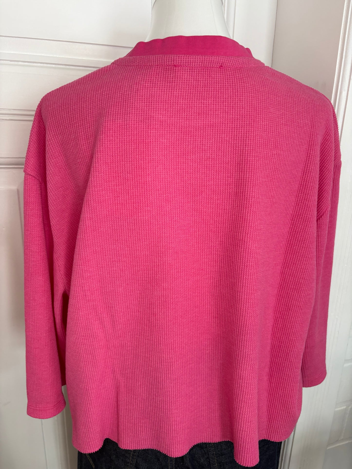 Sweatshirt casting