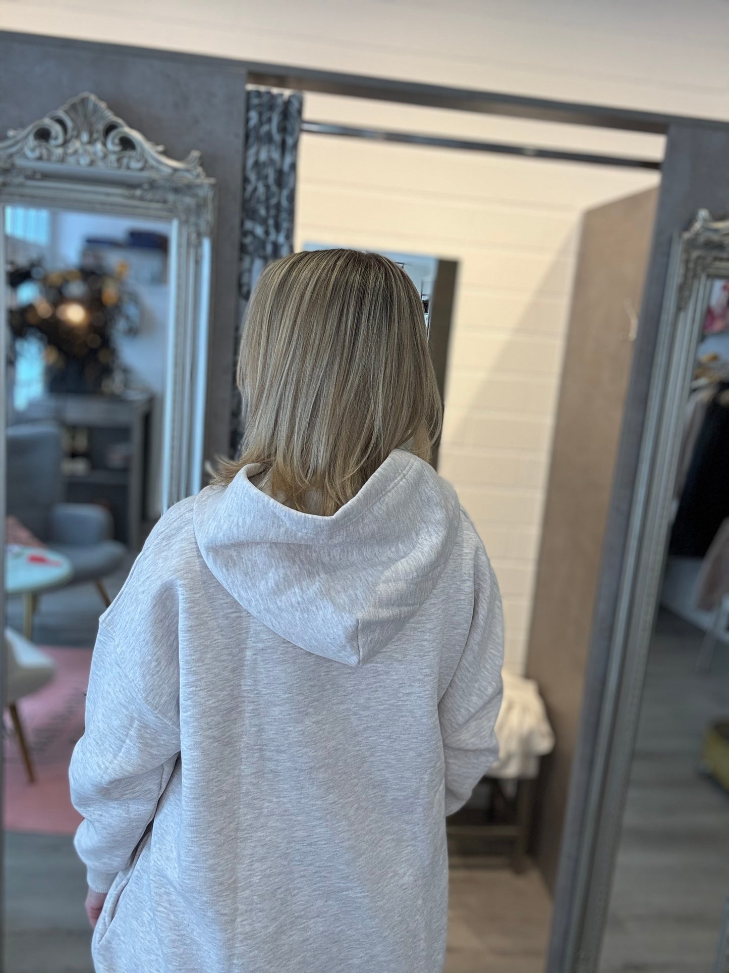 Sweatshirt mit Erdbeermotiv