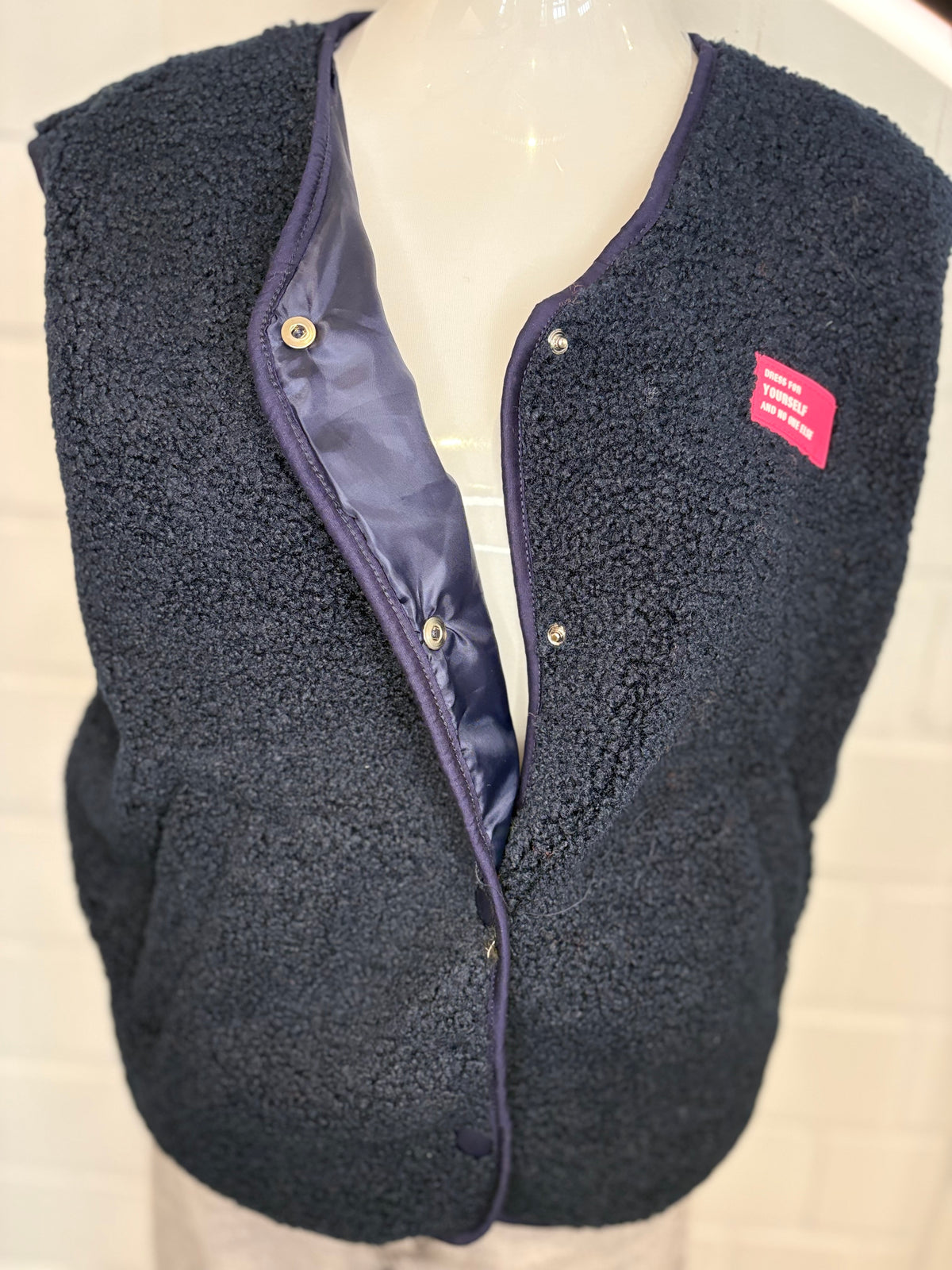 Teddyweste "Dress for Yourself"