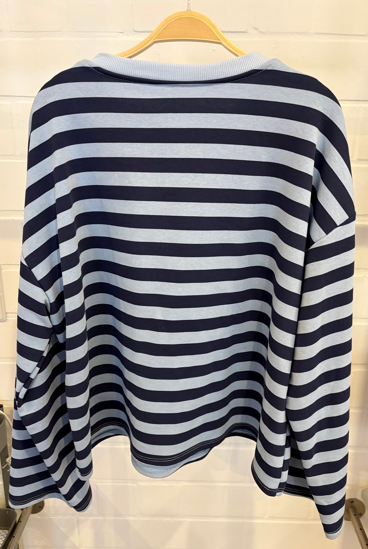Sweatshirt "hi"