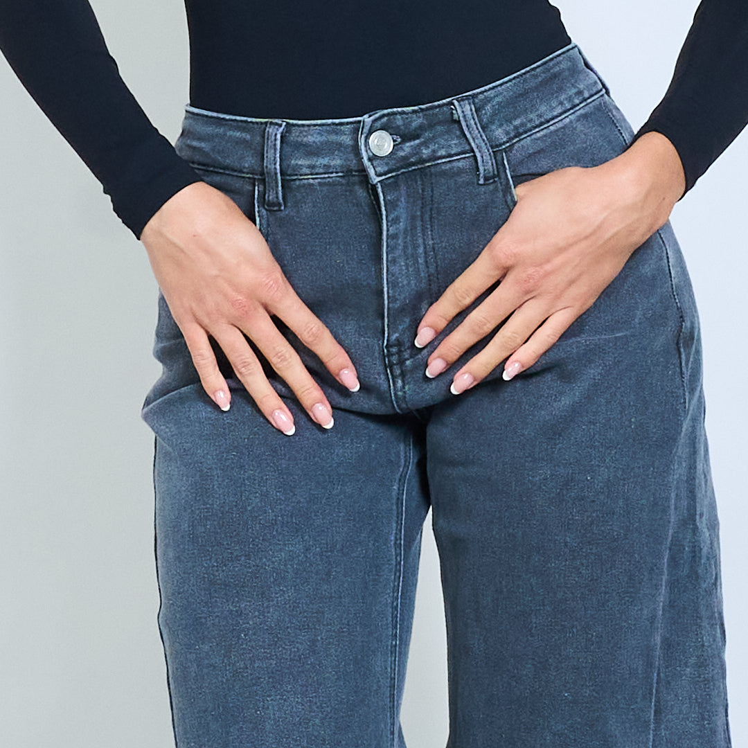 Hochgeschnittene Jeans