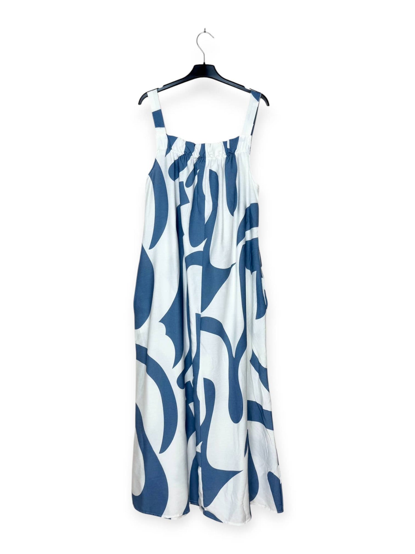 Langes Kleid mit abstrakten Mustern