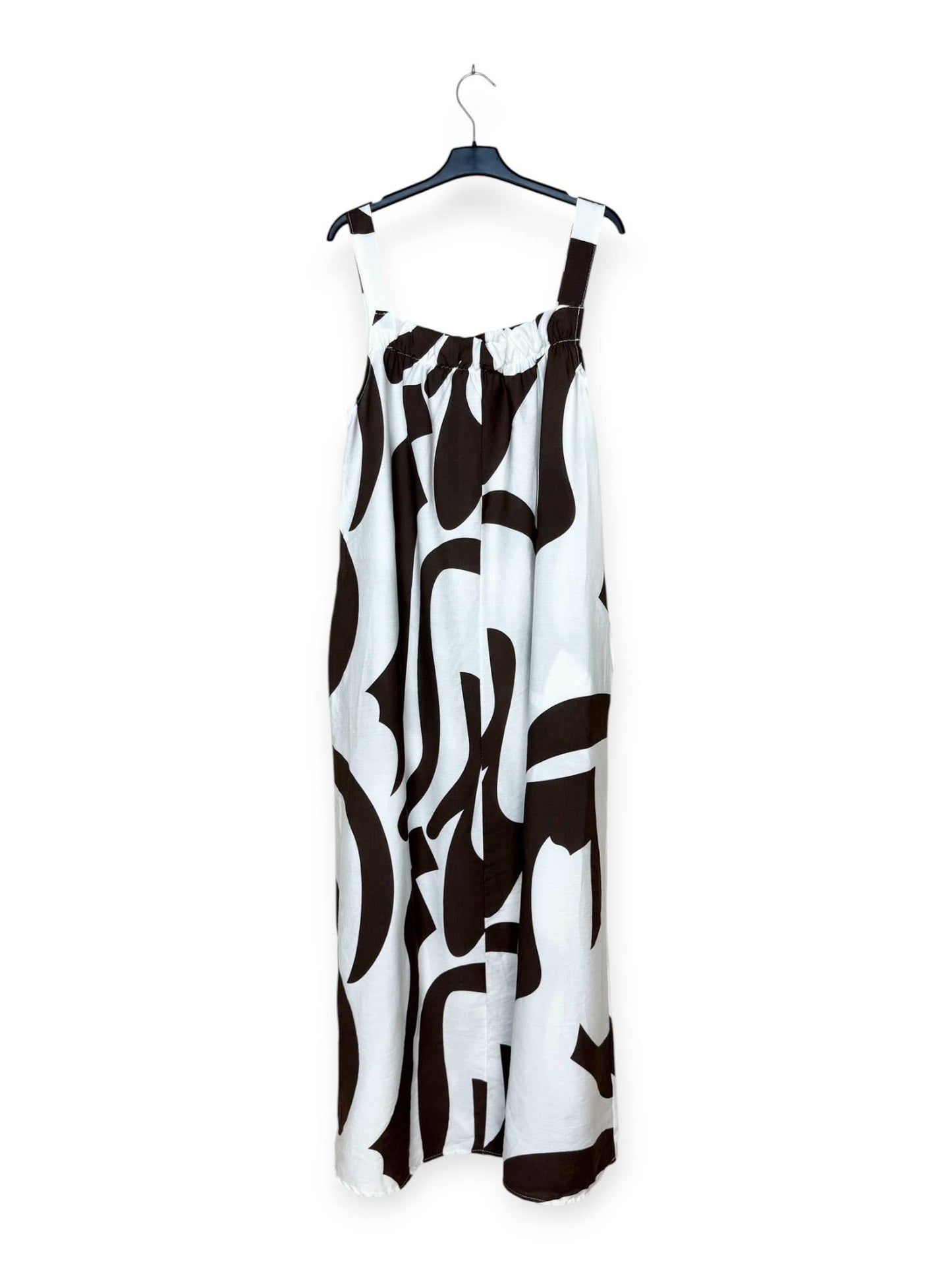 Langes Kleid mit abstrakten Mustern