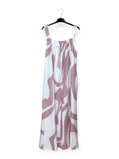 Langes Kleid mit abstrakten Mustern