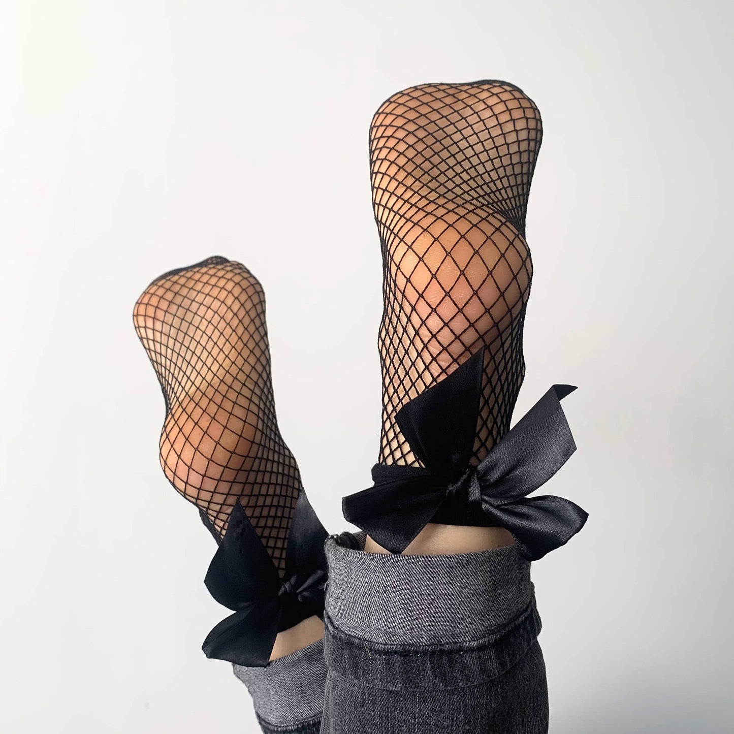 Chloé Netzsocken mit Schleife