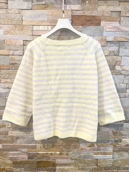 ✨ Weicher gestreifter Strickpullover — Oversize-Schnitt