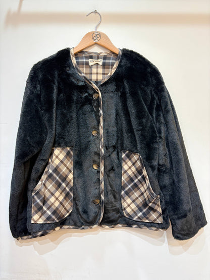 Wendbare Kunstpelzjacke, kariert, mit rundem Kragen